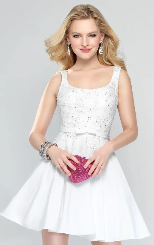 Sleeveless Dress With Spaghetti StrapsAlyce Paris 3689 - Sleeveless Embellished Bodice Cocktail Dress