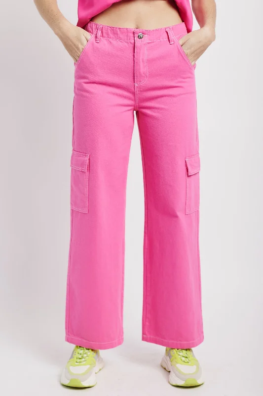 women's low-slung pantsWide Leg Cargo Jeans in Pink