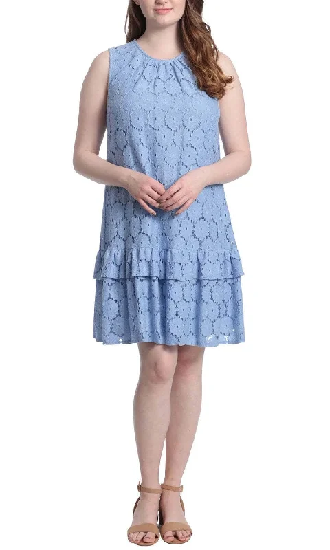 Sleeveless Dress With Zip-Up BackLondon Times T6137M - Lace Sleeveless Cocktail Dress