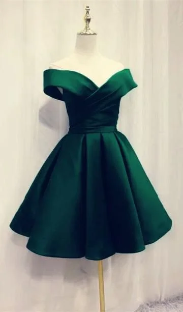 beach party dressesKnee length Off Shoulder Sleeve Green Homecoming Dress