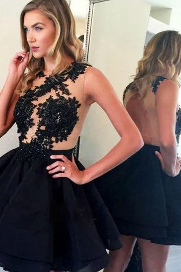 halter-neck party dressesTulle A Line Keyhole Sleeveless with Appliques Lace and Ruffles Homecoming Dress