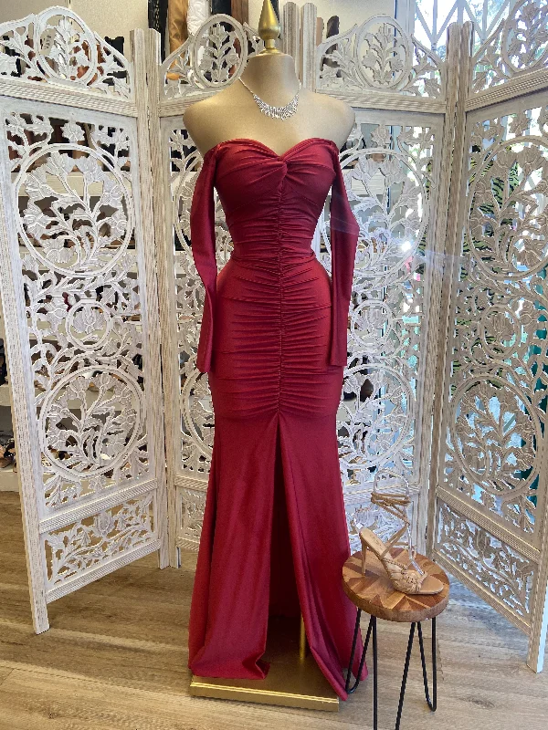 Formal Long Sleeves Evening DressBurgundy Heart Lined Long Sleeve Dress