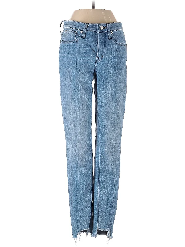 women's denim jeans for a bohemian lookMid-Rise Straight-leg Jeans in Light Wash