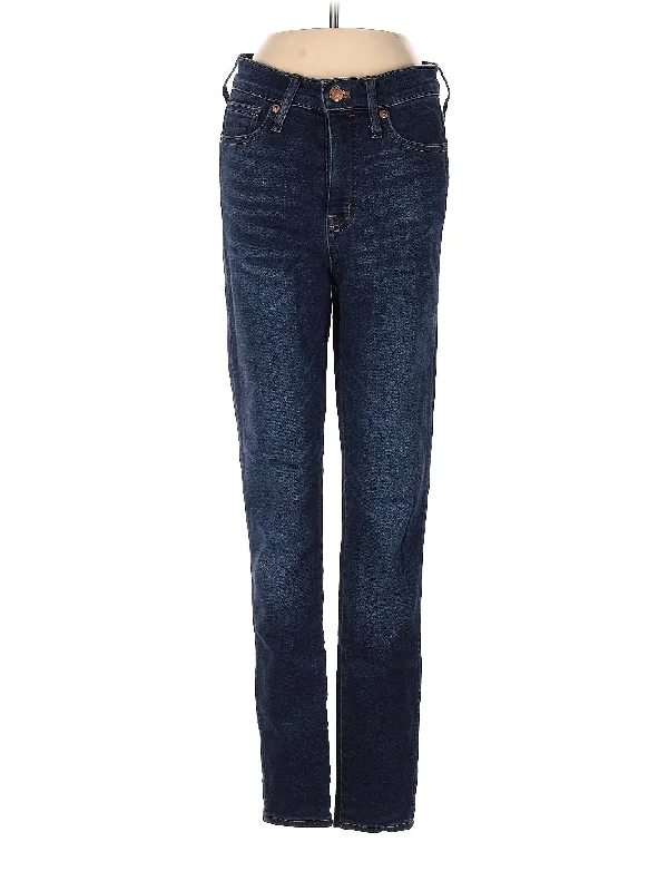 women's high-waisted denim jeansMid-Rise Straight-leg Jeans in Dark Wash