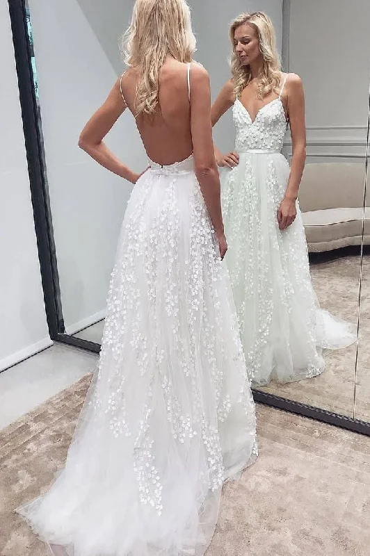 fairy tale wedding dressesA-line Tulle Spaghetti Straps Boho Long Wedding Dress With Lace Appliques OKU78